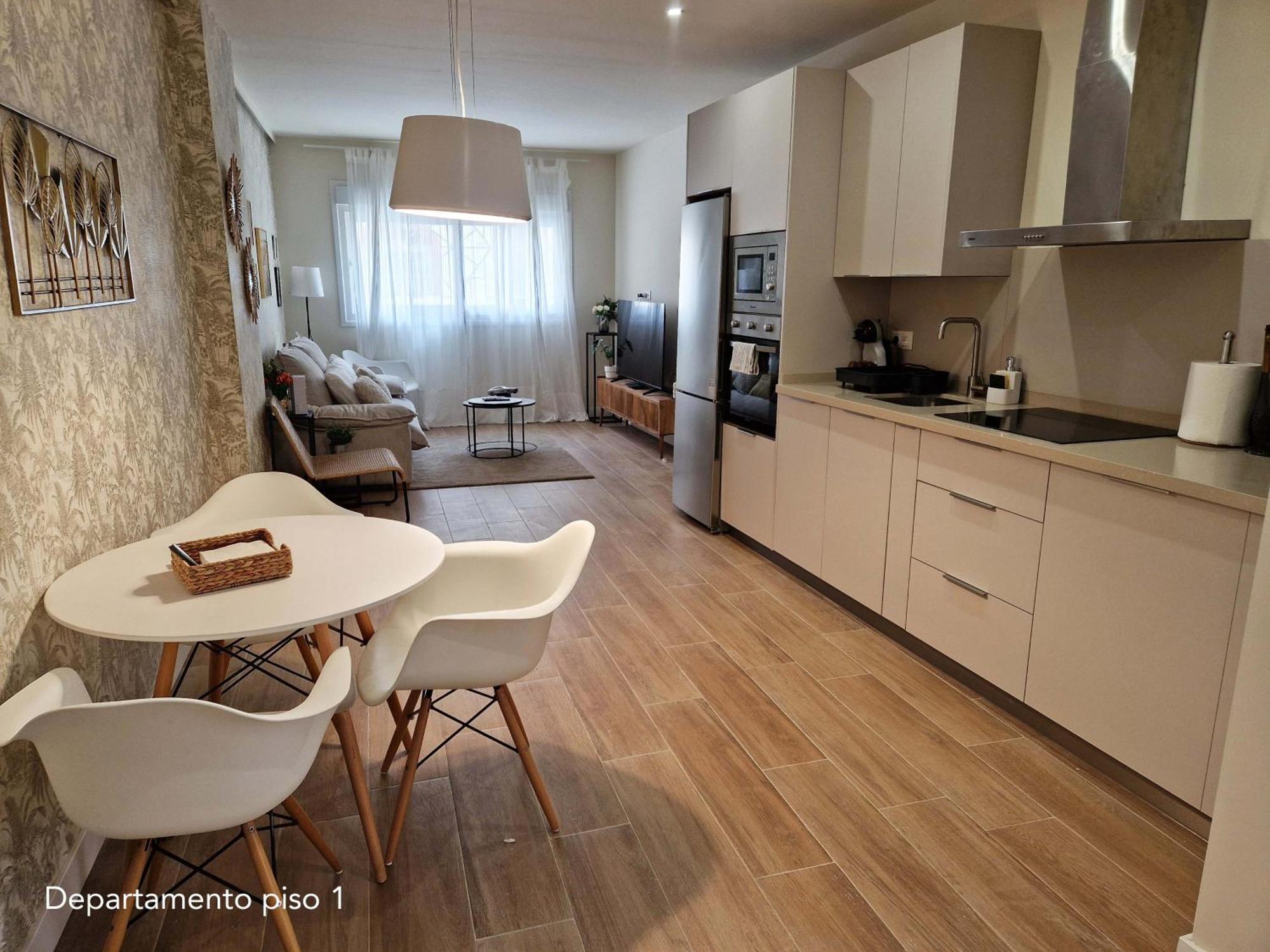 Virgen De Gracia Apartments Малага Номер фото